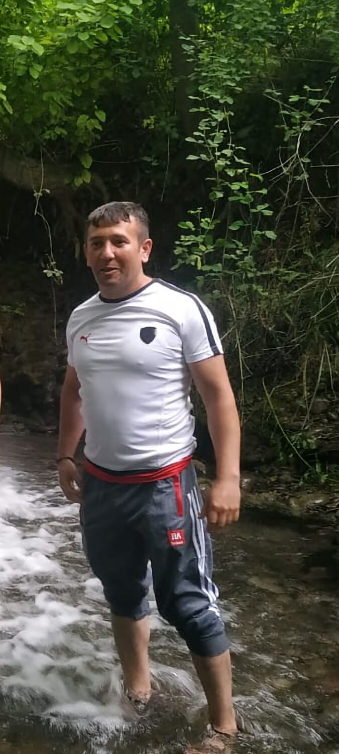  48691443  Hamid, 39 ,    