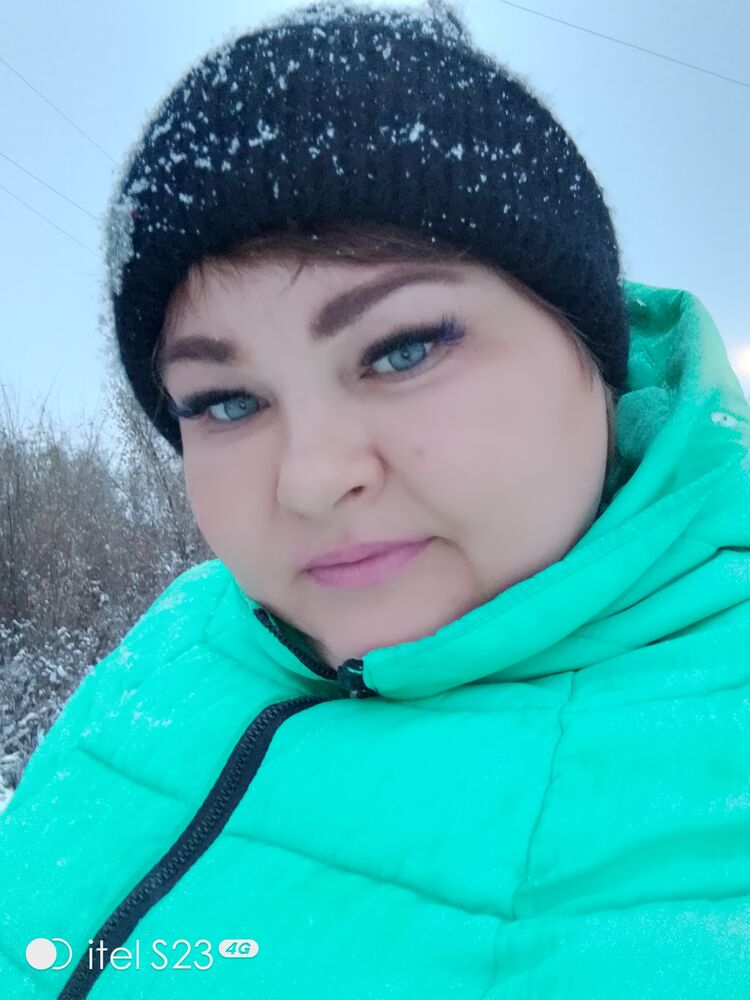  ,   Nina, 33 ,   ,   , c , 