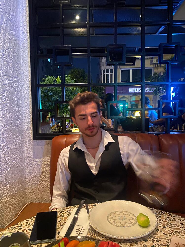 53338883  Alipuskullu, 23 ,    Bodrum