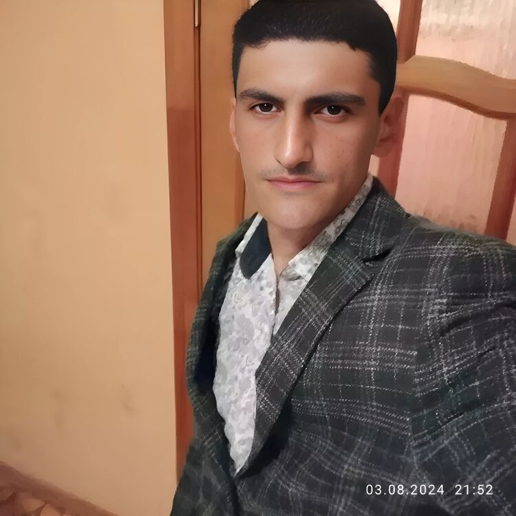  45533913  , 37 ,    