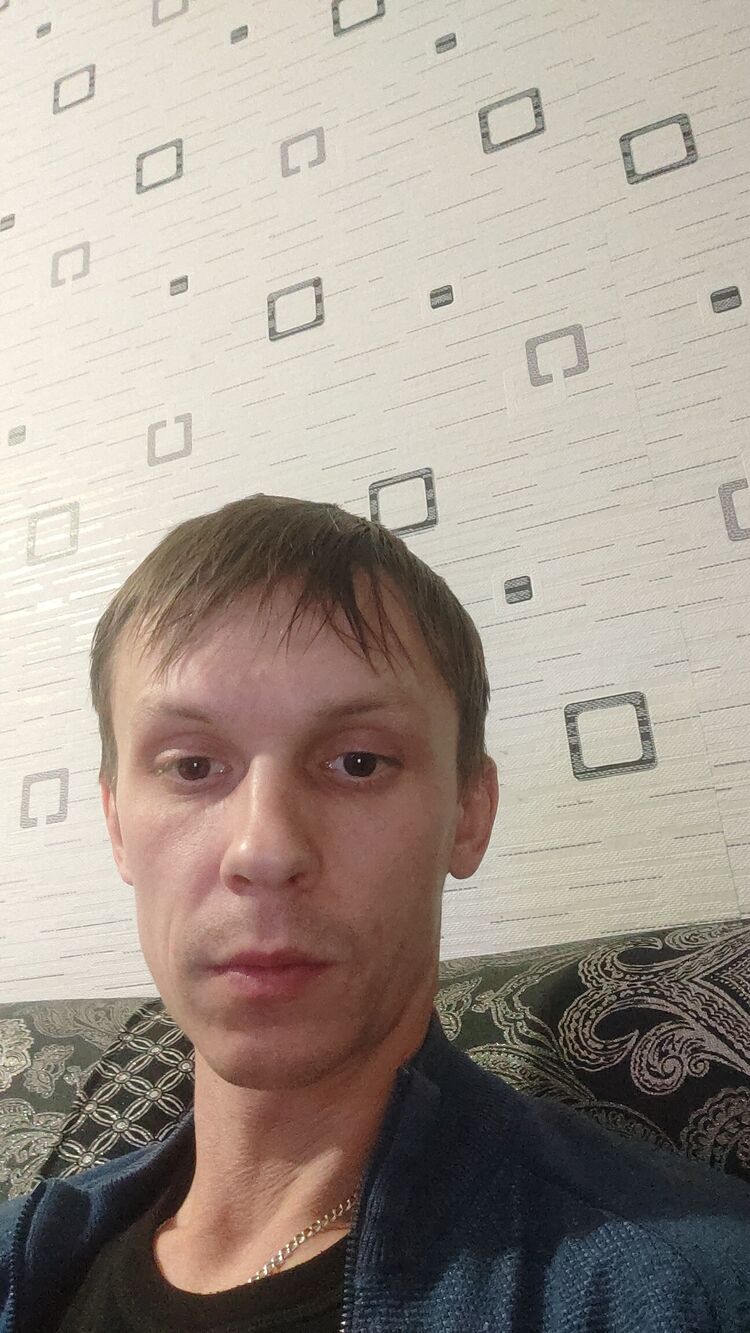  31586723  , 38 ,    