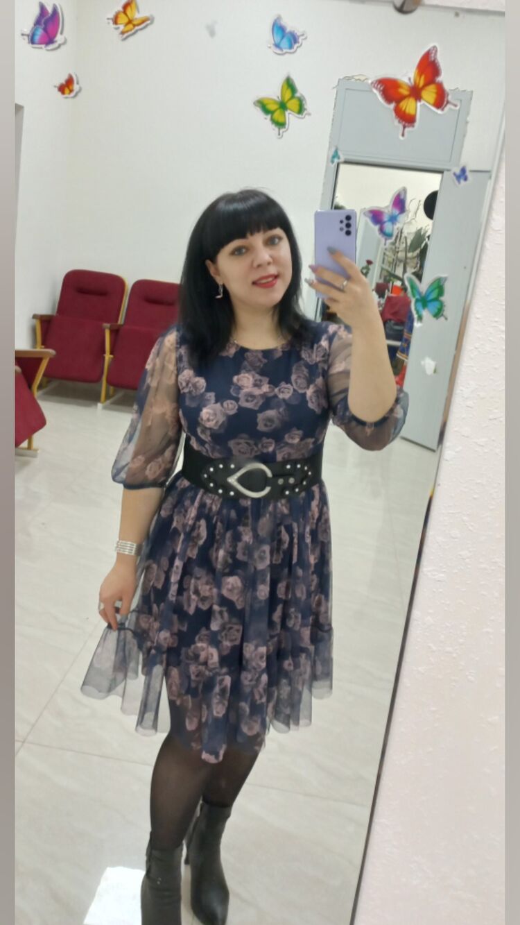 ,   Yulia, 39 ,     