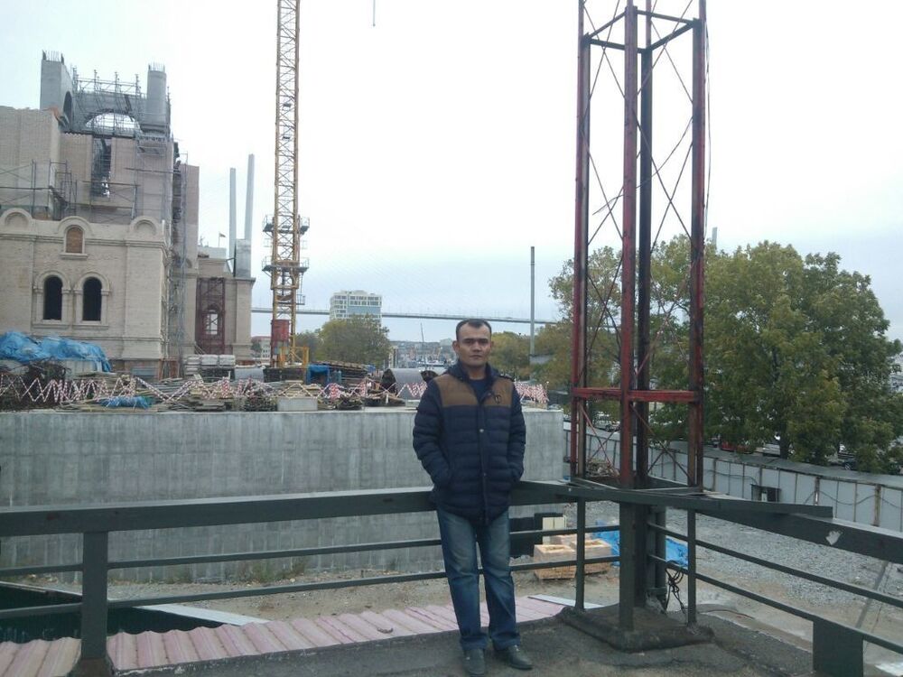  ,   Sayfullo, 46 ,   