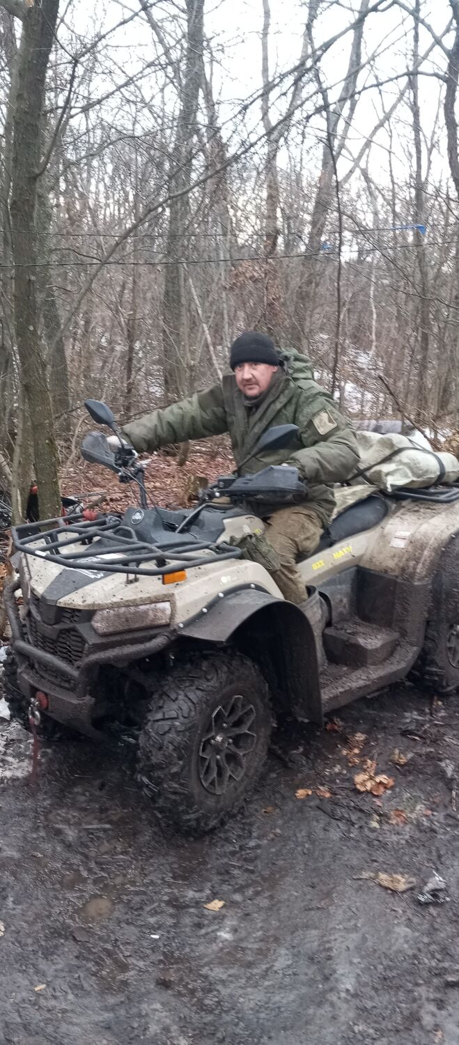  49046293  Aleksandr, 40 ,    