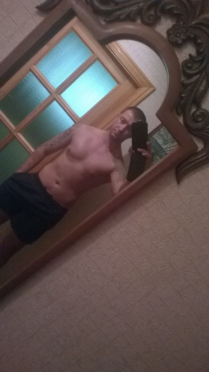  9851803  , 43 ,    