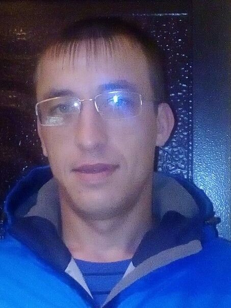  ,   Evgenii, 33 ,   ,   , c 