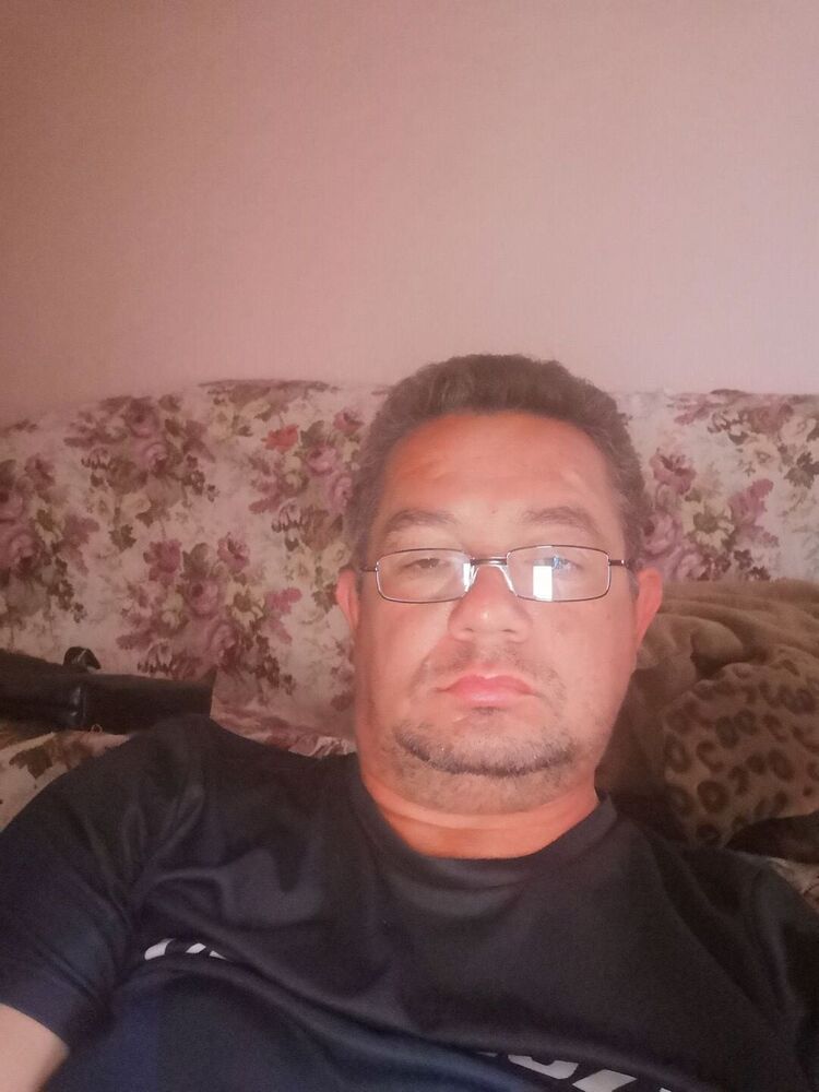  27056683  , 52 ,    