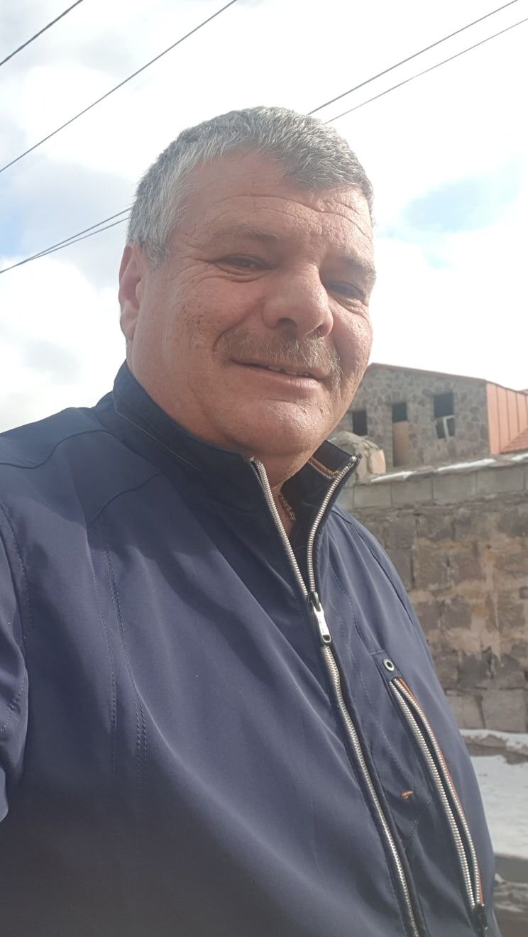  43651513  , 57 ,    