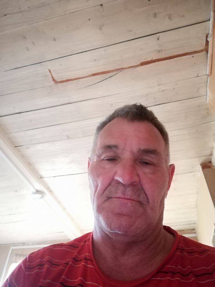  28107993  , 66 ,    