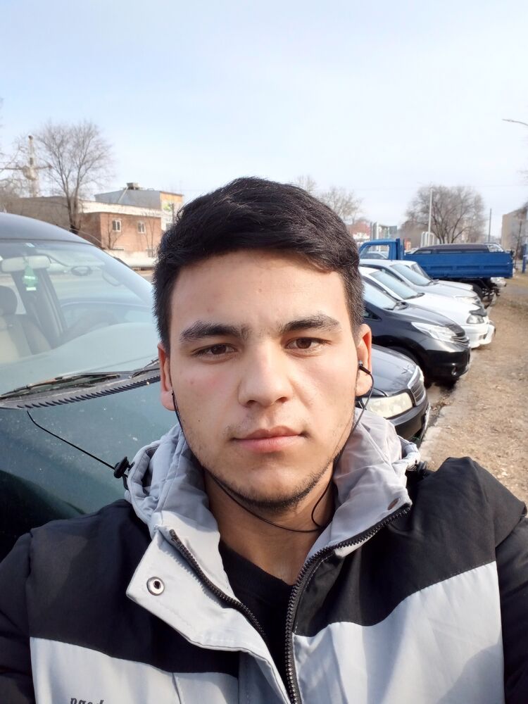  ,   Ziyodbek, 23 ,   ,   