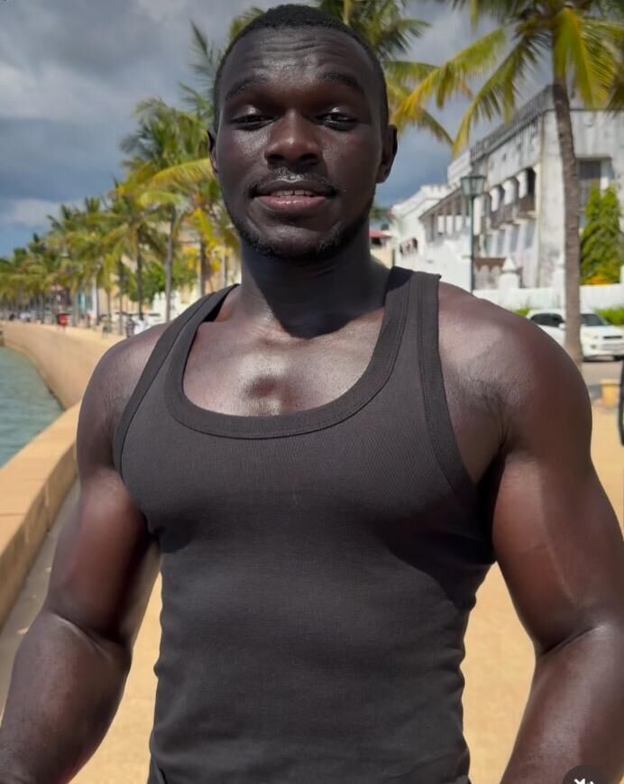 ���������� ������, ���� ������� Marc, 32 ����, ������������ ��� ������, ����� � ���������