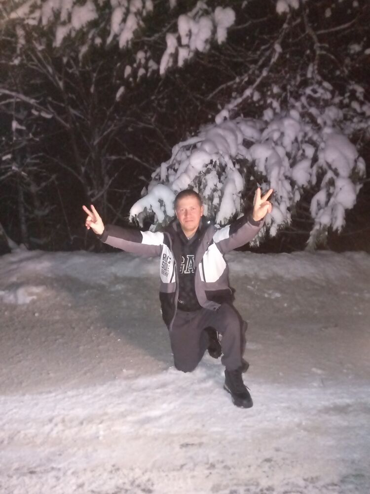  54712063  Anton, 38 ,    -