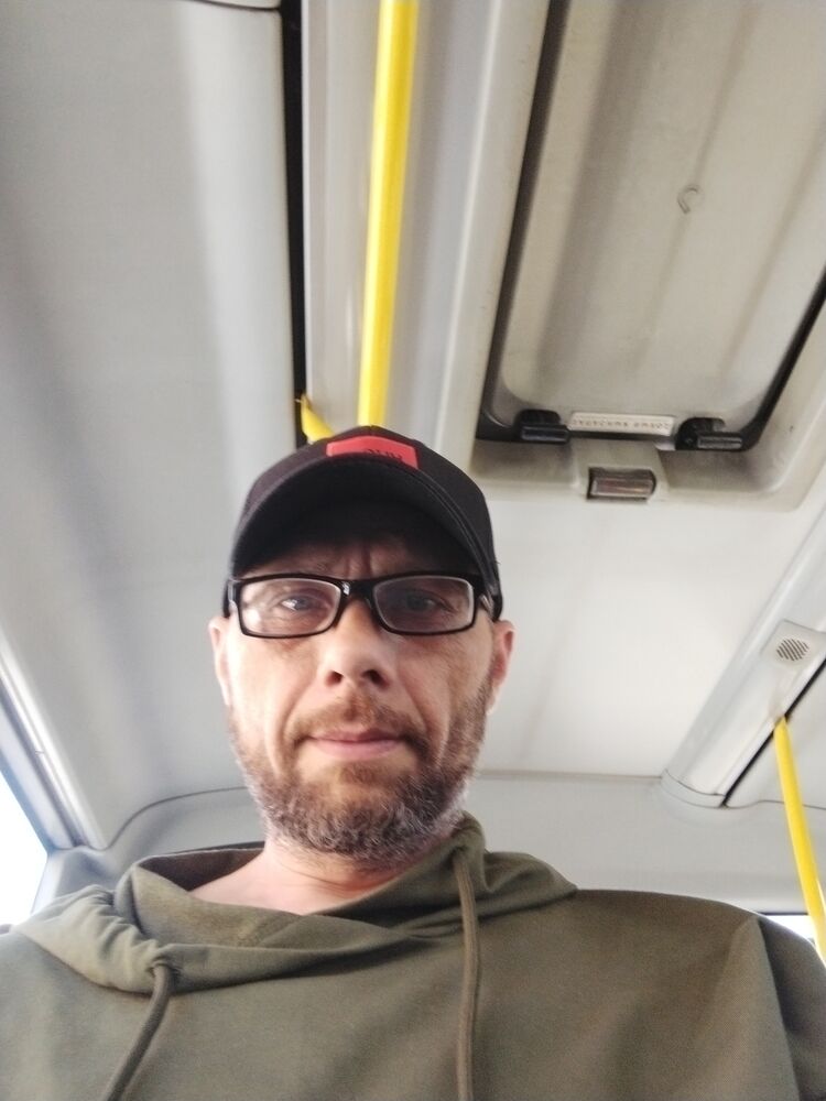  35615373  , 47 ,    