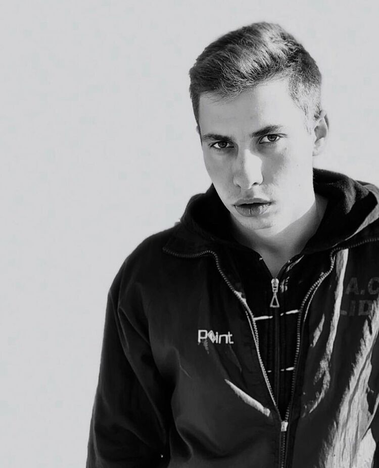 ���� 25534313 ������� �����, 27 ���, ���� ���������� � �����������