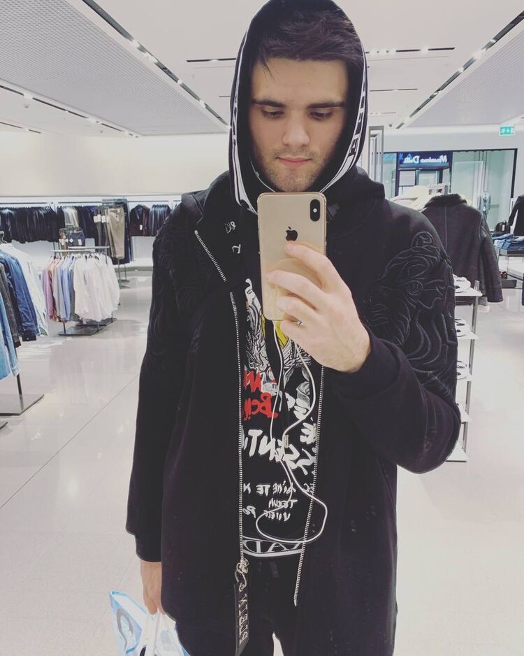  ,   , 27 ,   ,   