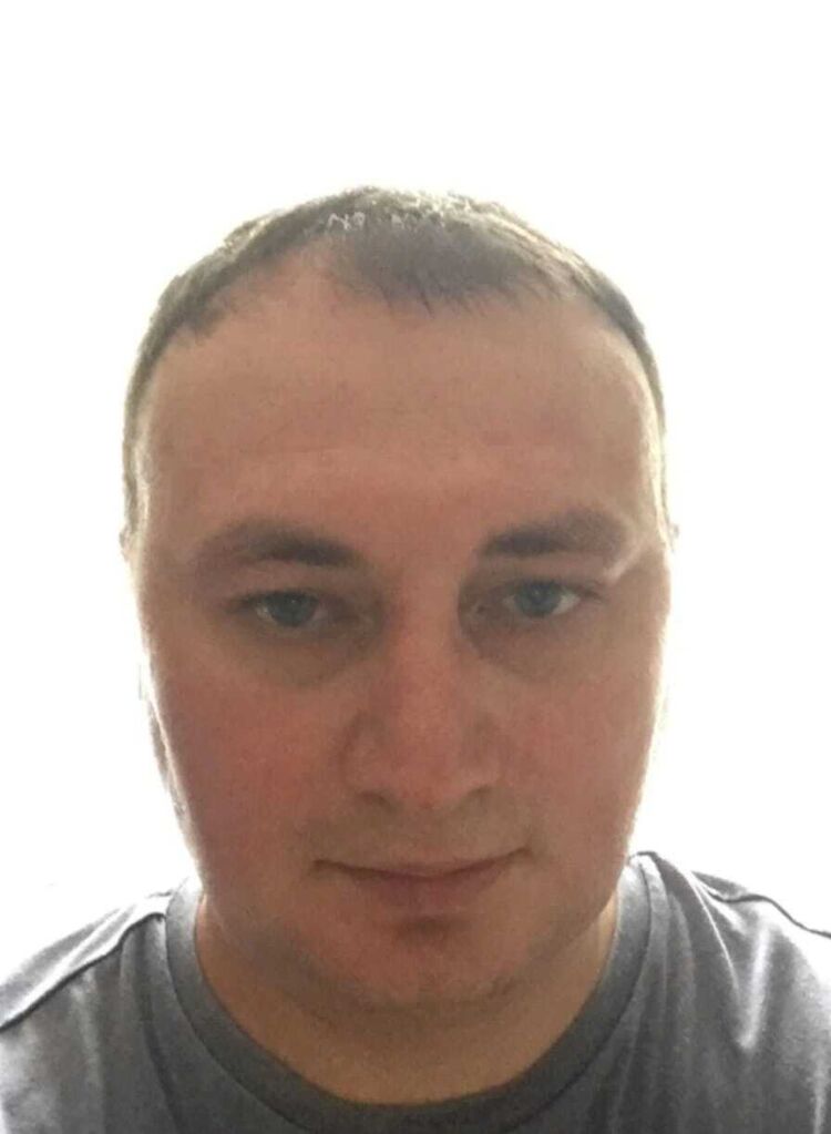  53908013  Alex, 40 ,    