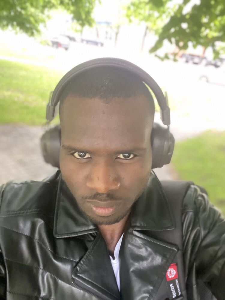 ���������� ���������, ���� ����� Darcy Eber, 25 ���, ������������ ��� ������, ����� � ���������, c�������� ���������, ���������