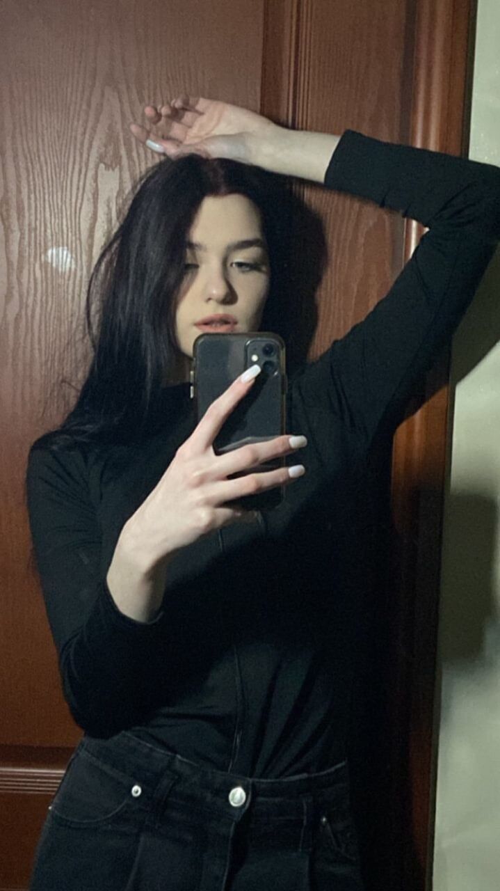  38272763  , 24 ,    