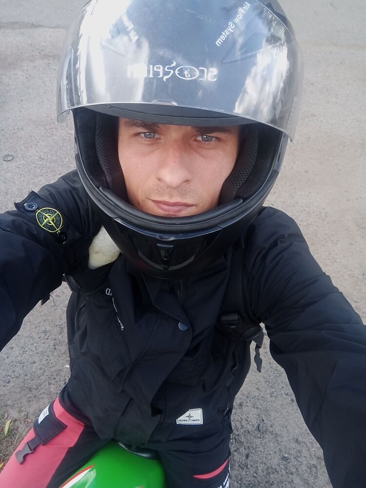 45411813  , 27 ,    