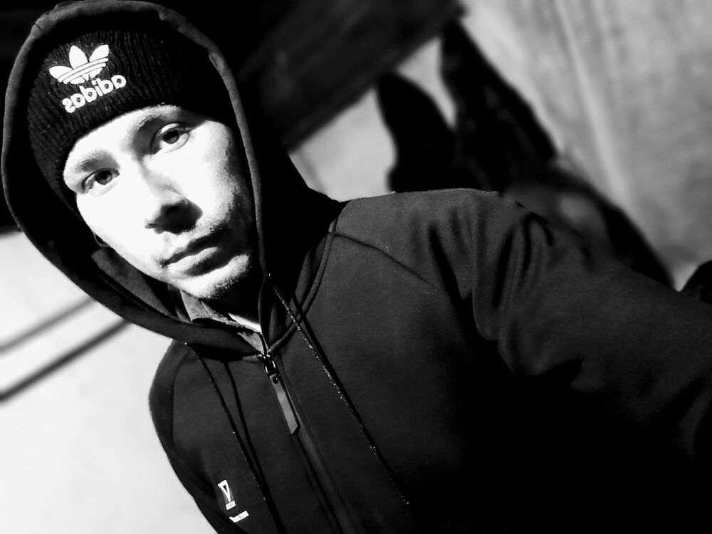  ,   Dima, 22 ,   c 