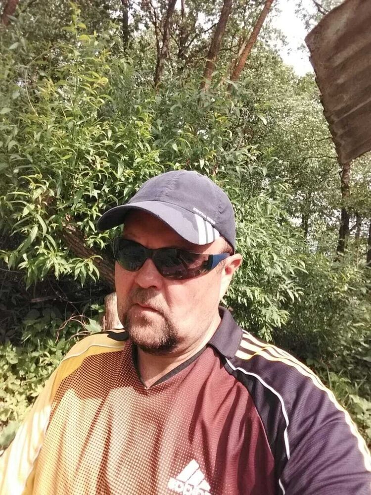  22061443  , 52 ,    