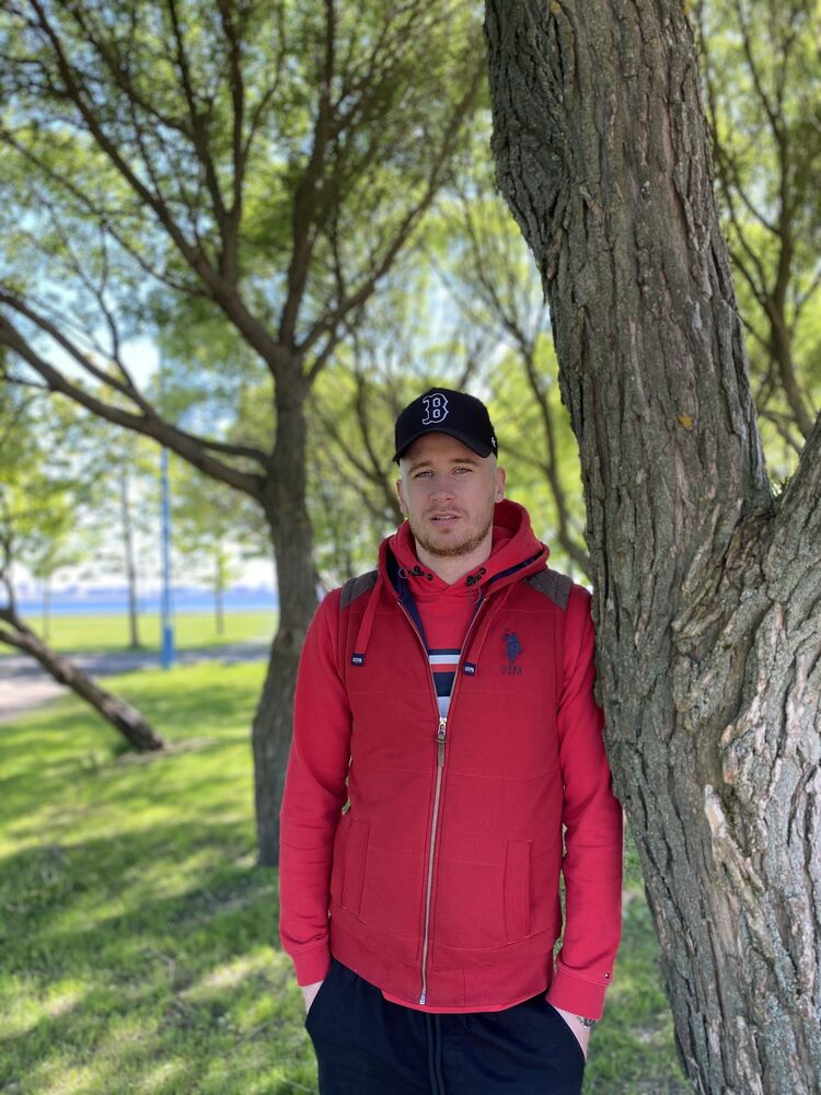  29606853  Kirill, 32 ,    