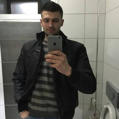  Trg,   Sadmir, 34 ,   ,   