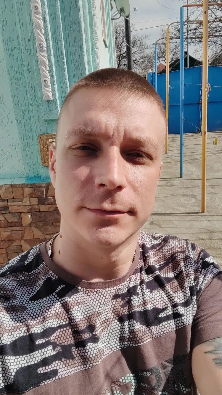  27523523  , 35 ,    