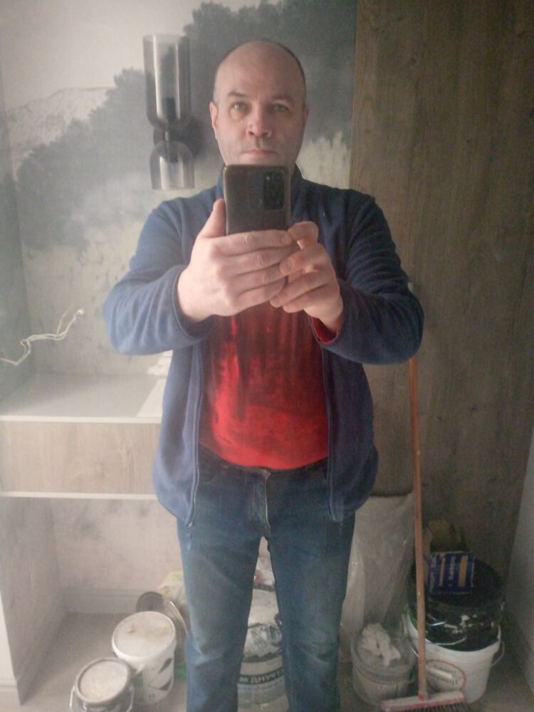  51749943  Dmitry, 50 ,    
