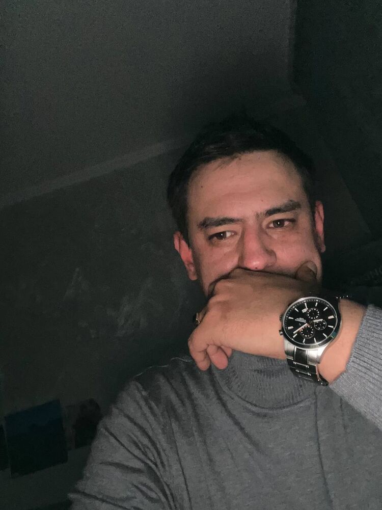  ,   Denis, 30 ,   ,   , c , 