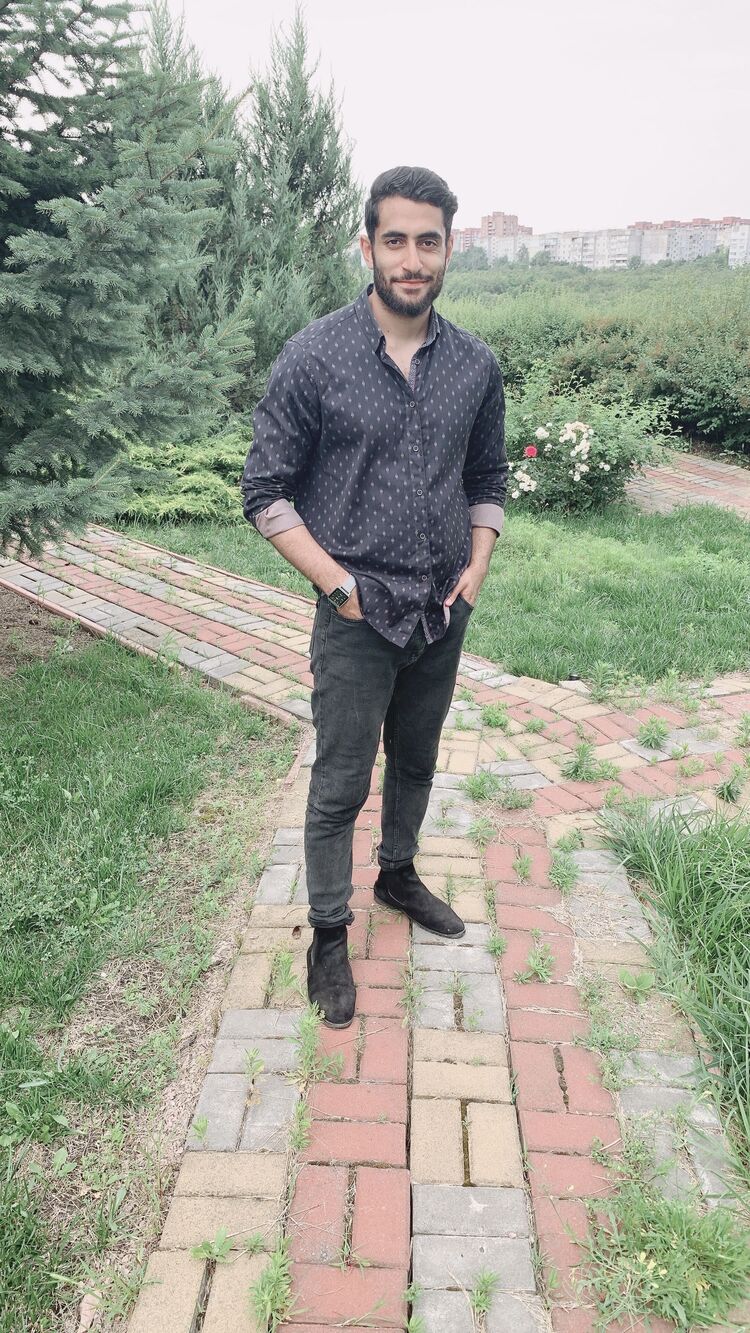 ���������� �������, ���� ������� Medhat Osama, 26 ���, ������������ 