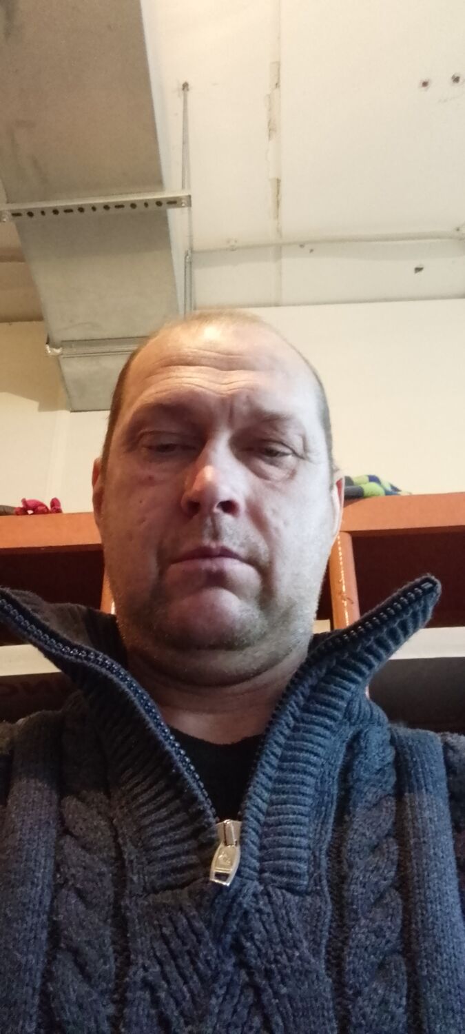 30566133  , 51 ,    