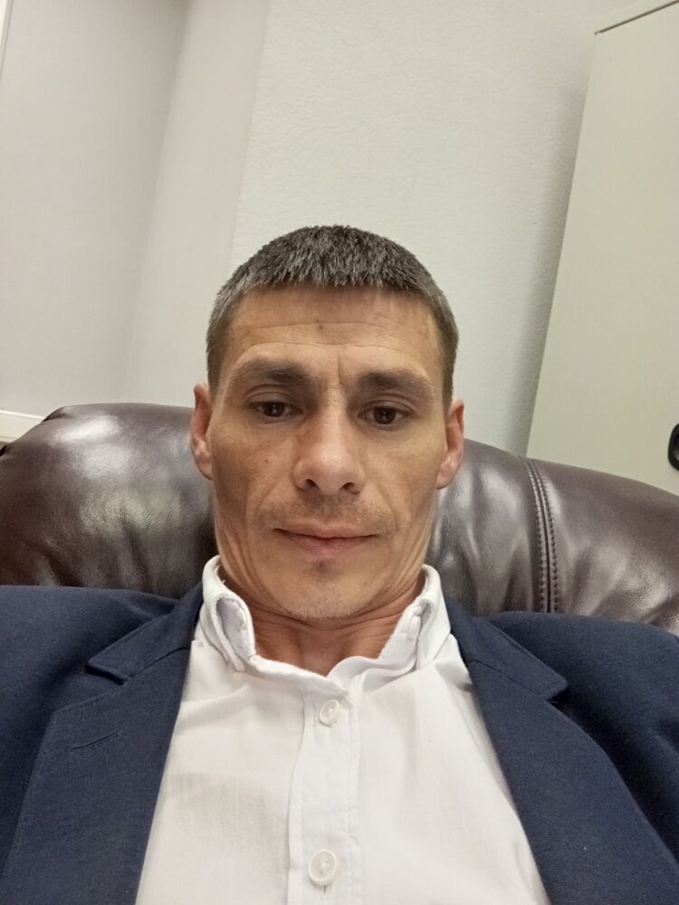  53826023  , 41 ,    