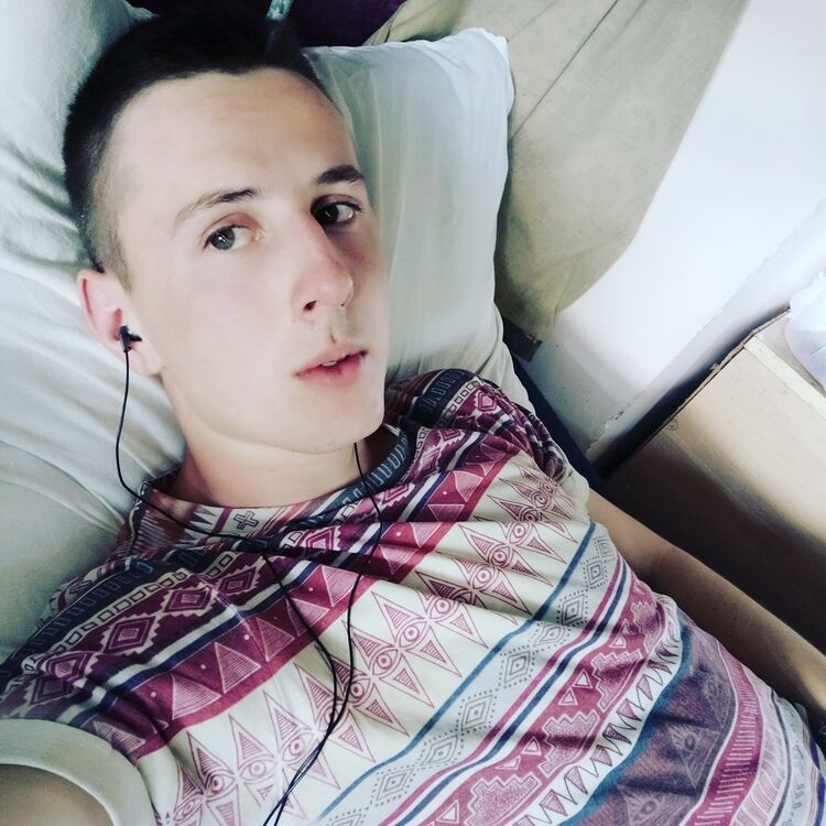  17989893  , 26 ,    