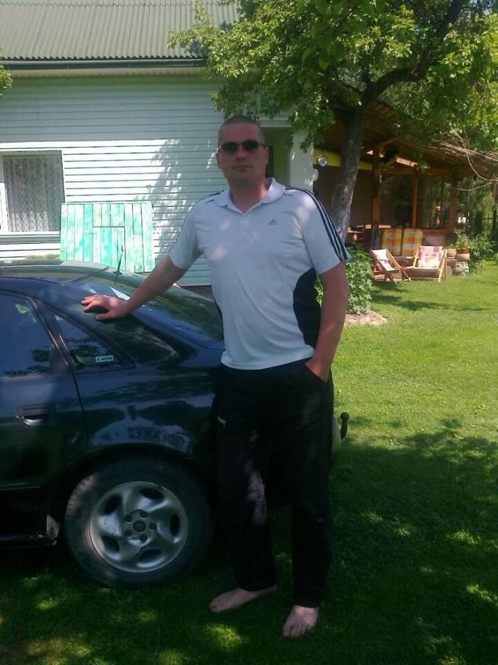  ,   Ugnius, 49 ,   