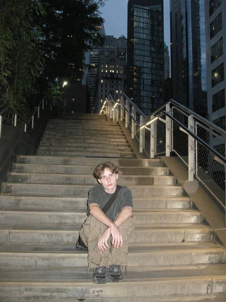  50270423  Ivan, 21 ,    