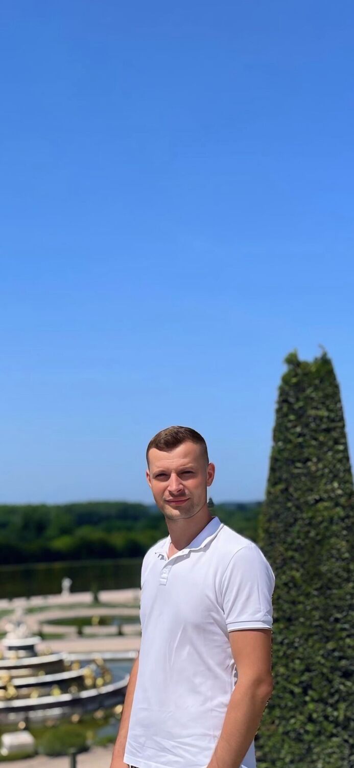  ,   Evghenii, 31 ,   ,   , c , 