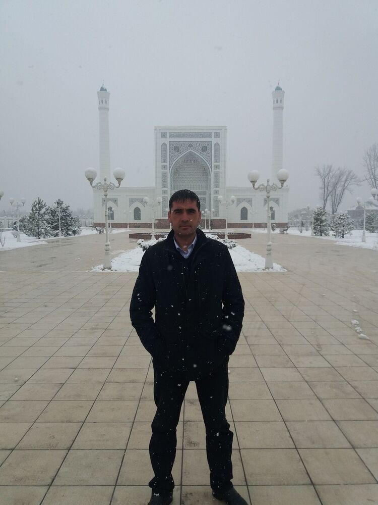  ,   Utkir, 40 ,   ,   , c , 