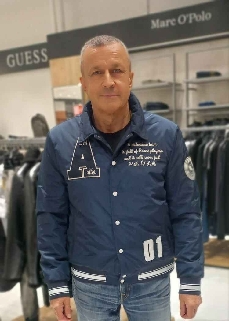 ���� 44182843 ������� �������, 61 ���, ���� ���������� � ������