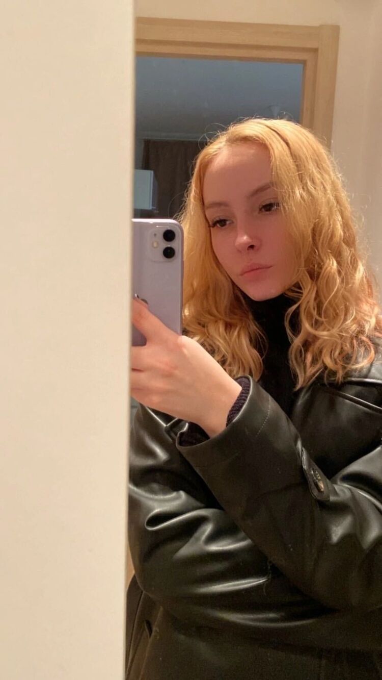  27595033  , 25 ,    -