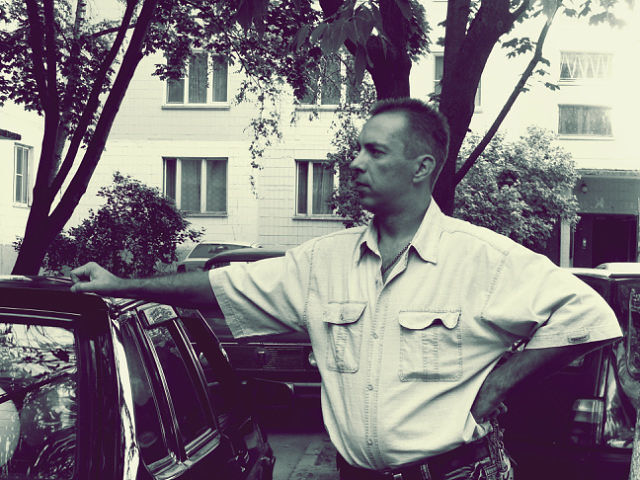  19009613  Sergey, 51 ,    