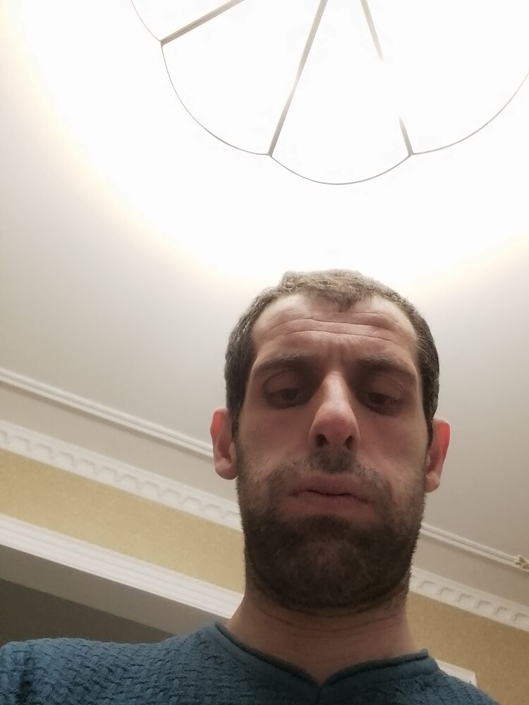  33586493  , 37 ,    