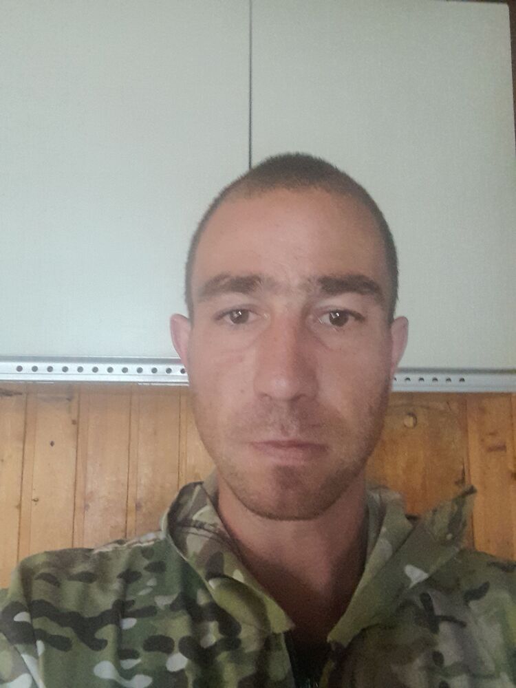  35631383  , 40 ,    