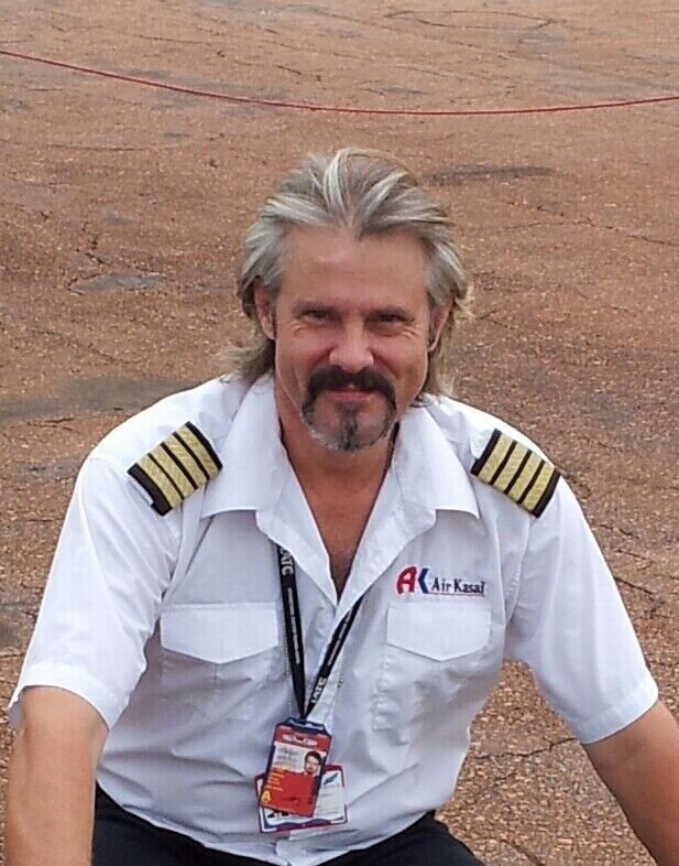  22218823  Serg, 55 ,    