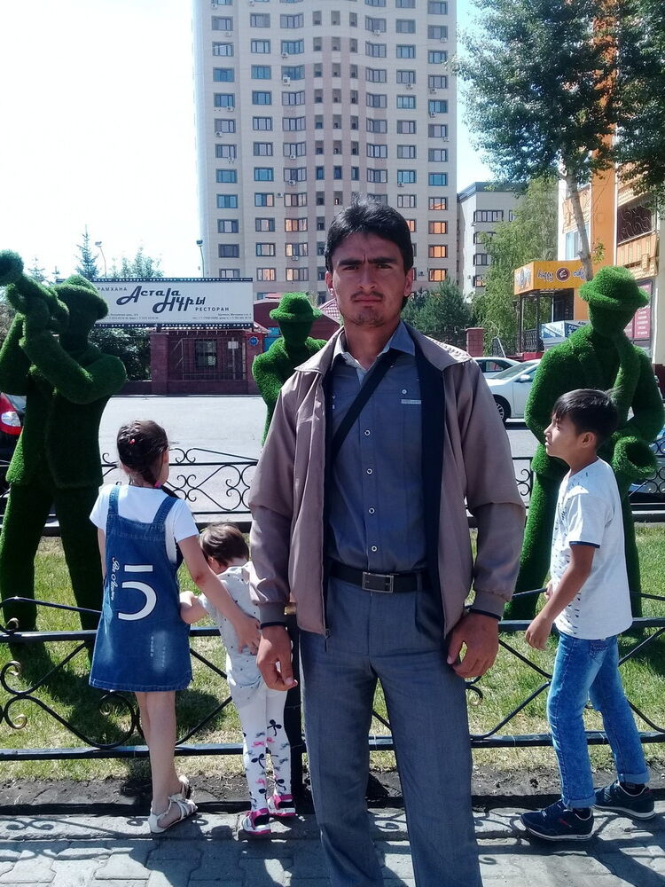  9896863  , 35 ,    