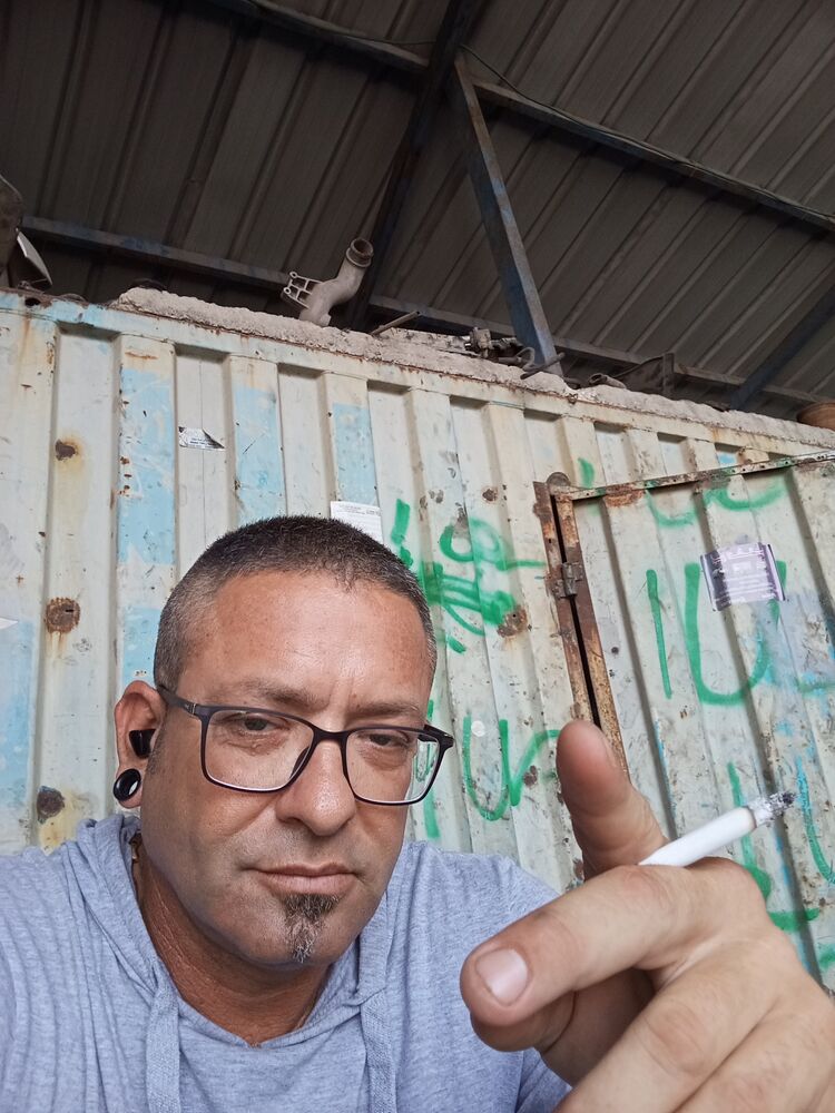  43334293  , 50 ,    Tel Aviv-Yafo