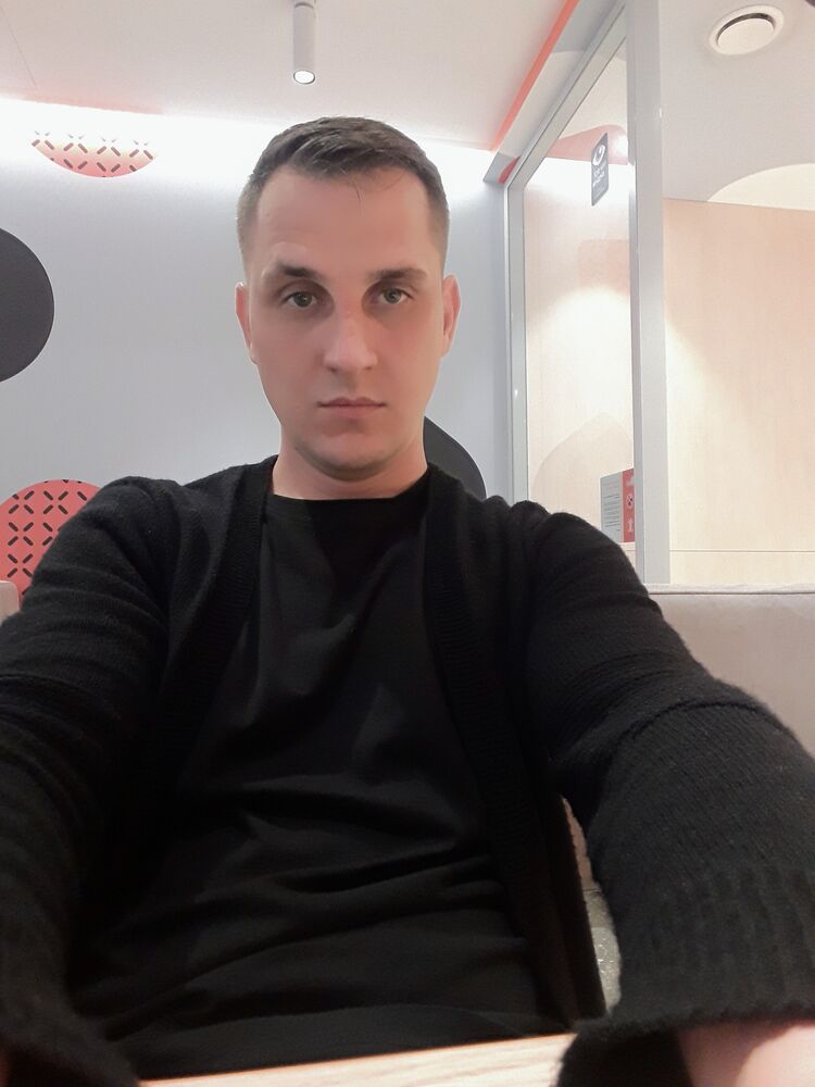  37212953  , 36 ,    -