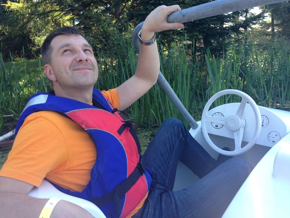  ,   Vova, 49 ,   