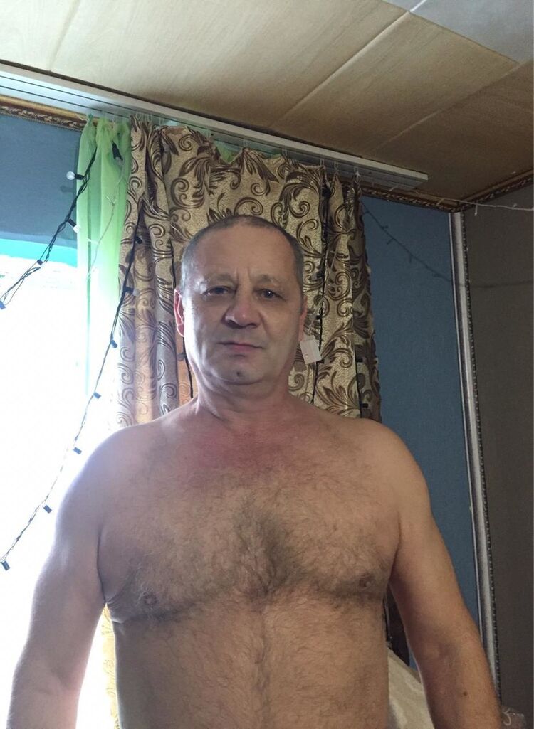  18596803  , 52 ,     