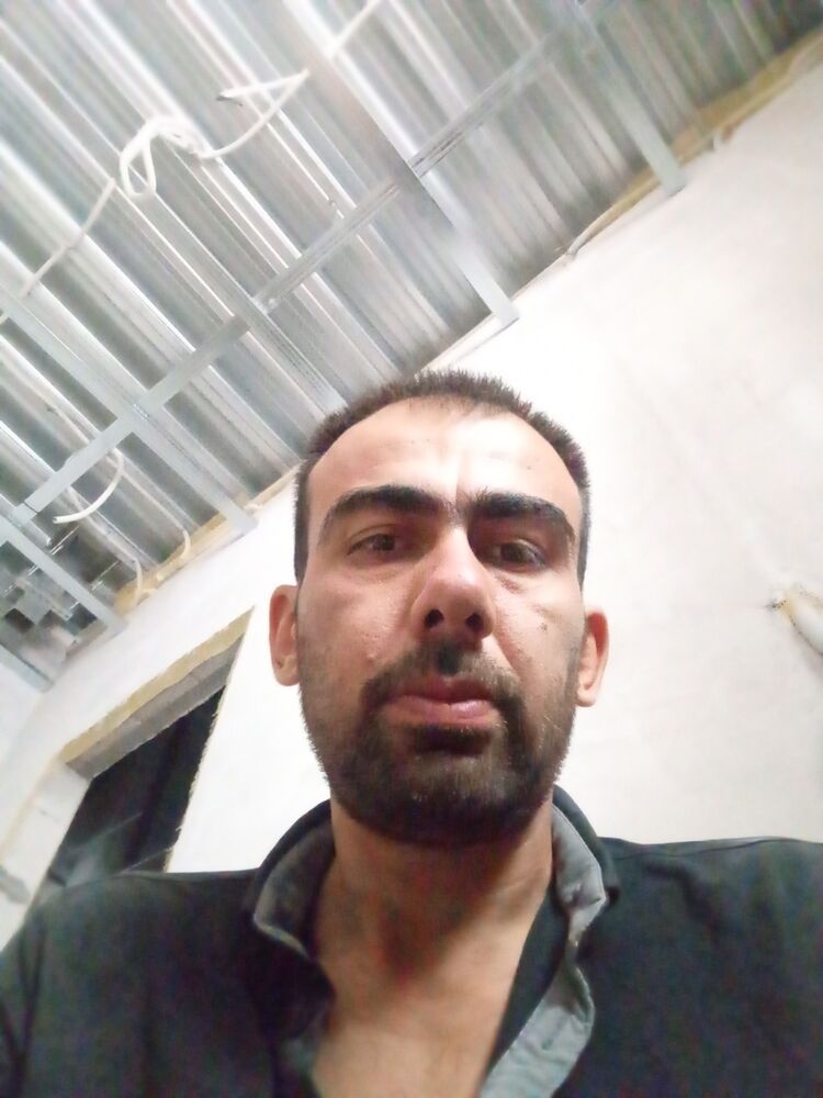  36916493  Asilbek, 30 ,    